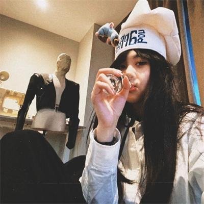 一样的月光下